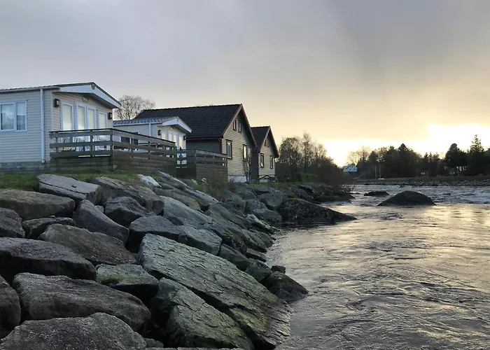 Naf Steinsnes Кемпинг